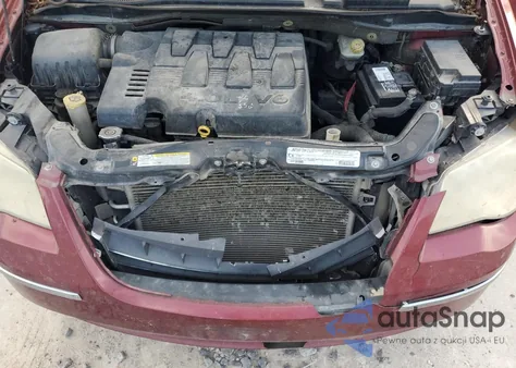 2010 Chrysler Town & Country Limited z USA, uszkodzony, nr VIN 2A4RR7DX7AR495196